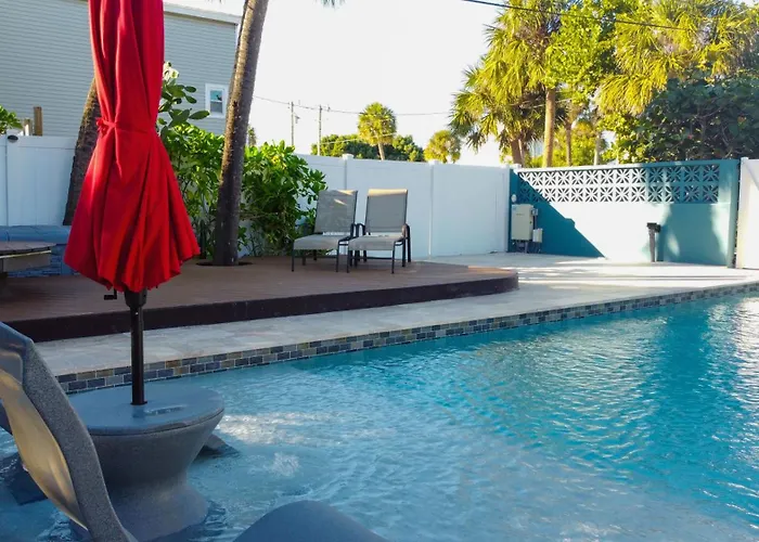 Seagrass Escape - Monthly Clearwater Beach