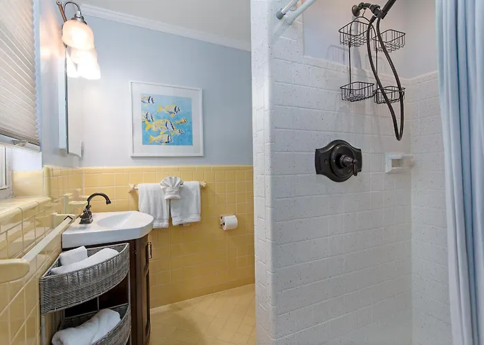 Seagrass Escape - Monthly Clearwater Beach